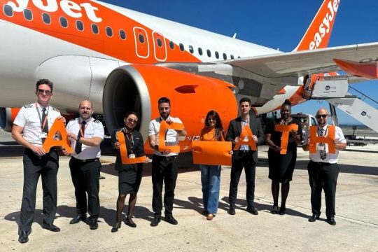 EASY JET